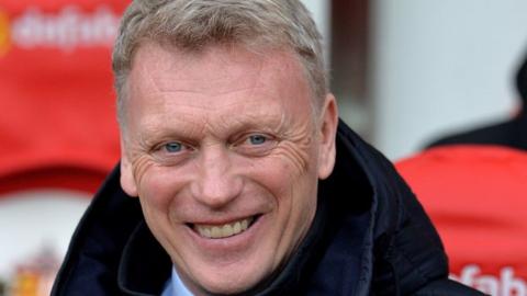 'We need everybody with us' - Moyes named West Ham boss