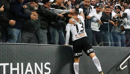 Barcelona Looking to Swoop for 20-Year-Old Left Back Dubbed the 'New Marcelo"