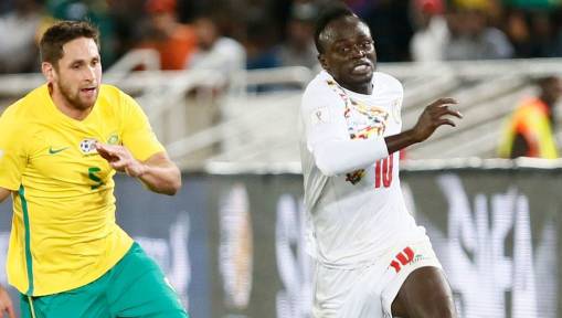 Liverpool Dealt Blow as Sadio Mane Returns From Senegal Duty With 'Old Injury' Concern