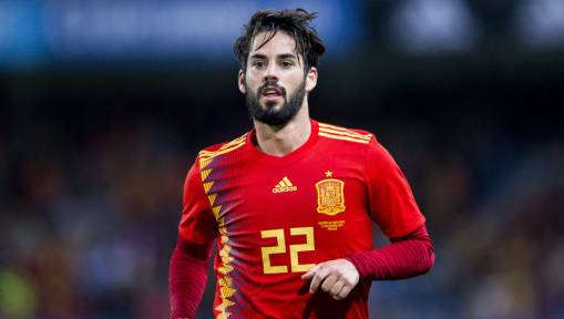 Real Madrid Face Another Injury Scare as Isco Limps Off Spain's Friendly With Possible Leg Problem