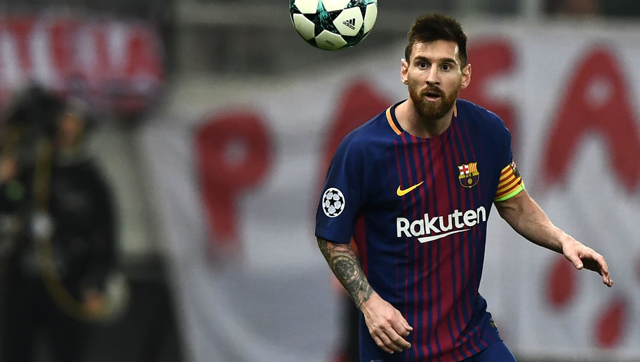 Barcelona Attempting to Convince Leo Messi to Follow Iniesta's Lead in Signing 'Lifetime Contract'