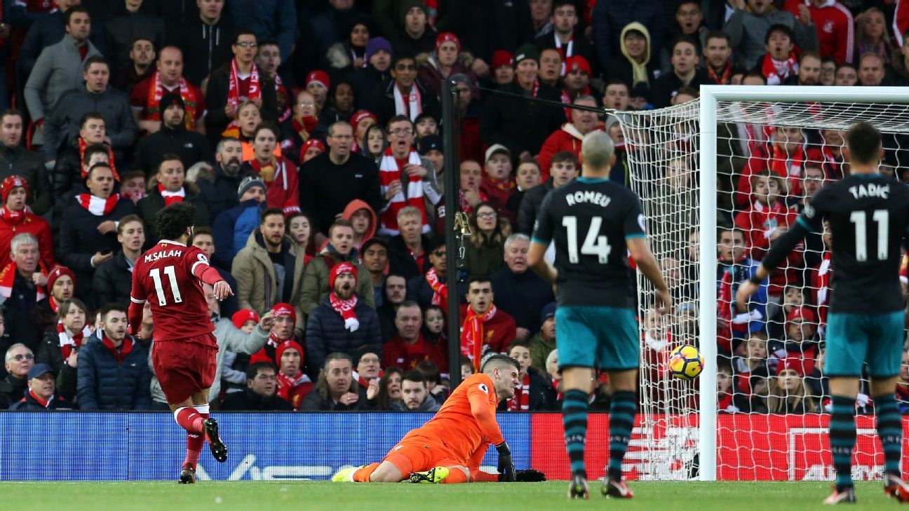 Jurgen Klopp hails Liverpool's in-form Mohamed Salah: 'It's good for us'