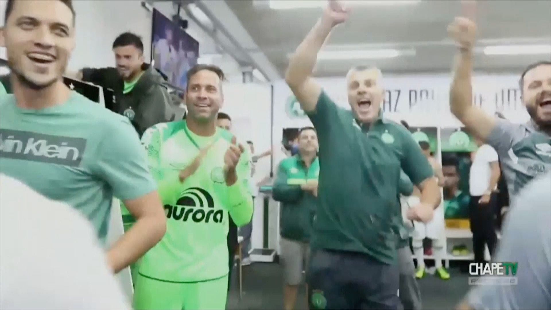 Real Madrid and Atleti end goalless, lose ground to Barcelona