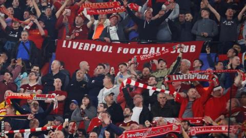 Liverpool look into 'troubling' actions by police & stewards in Seville