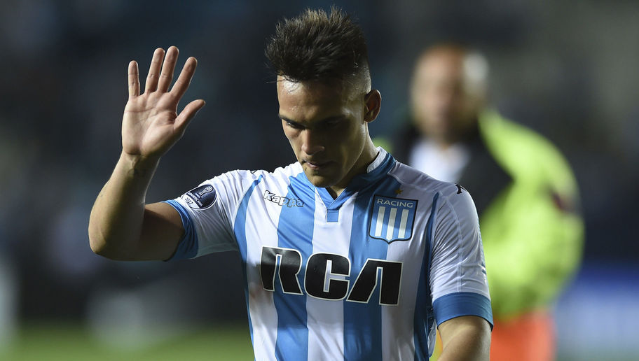 Borussia Dortmund Officials Hold 'Informal' Talks Whilst Scouting Argentine Striker