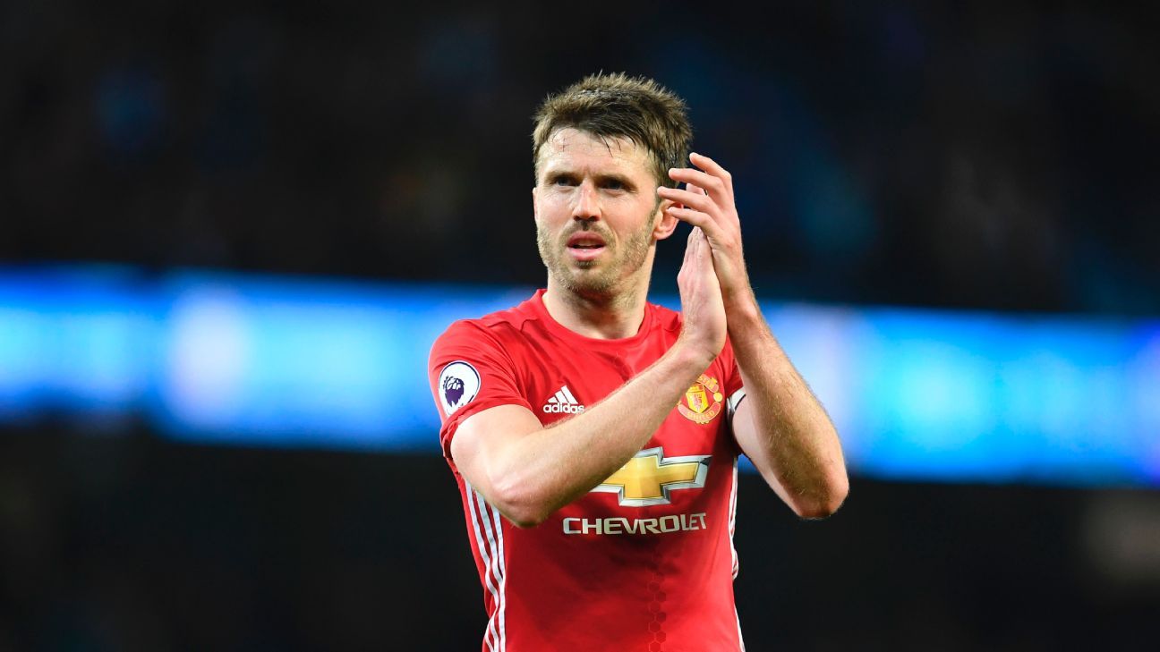 Man United's Carrick targets return for CSKA match after heart procedure