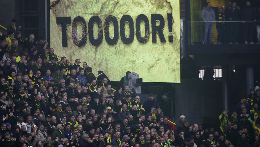 PHOTO: Dortmund Made to Swallow Their Words After Getting Roasted by Schalke on Twitter