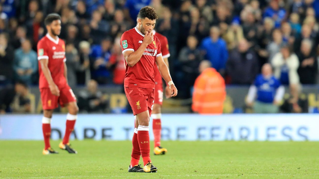 Cristiano Ronaldo gets new, more flattering bust at Real Madrid museum