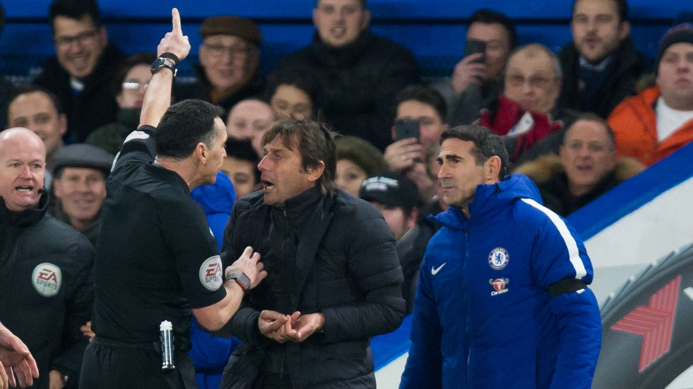 Conte apologised to ref after sending off
