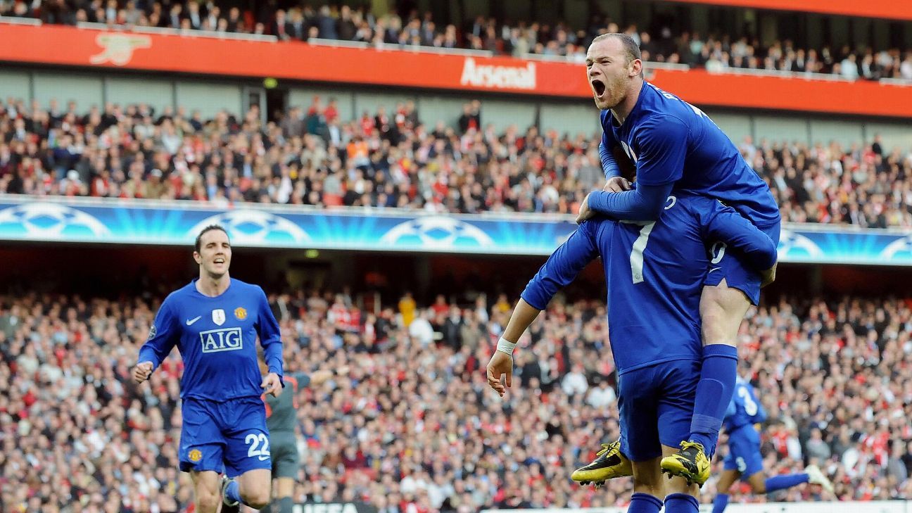 Manchester United can look to previous successes at Arsenal for hope