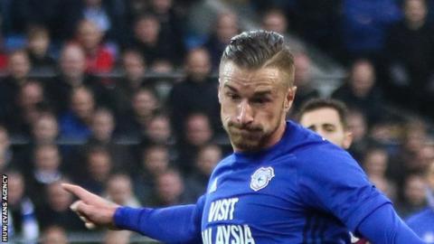 Joe Bennett: Contract extension for Cardiff City defender