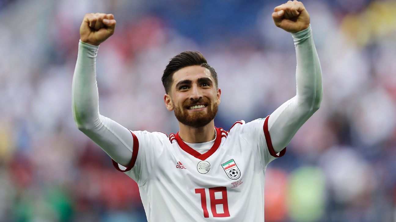 Brighton sign Alireza Jahanbakhsh from AZ Alkmaar to club-record deal