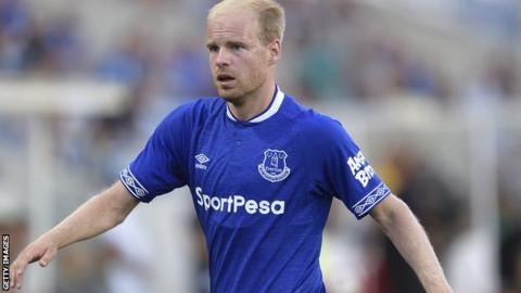 Davy Klaassen: Everton midfielder joins Werder Bremen