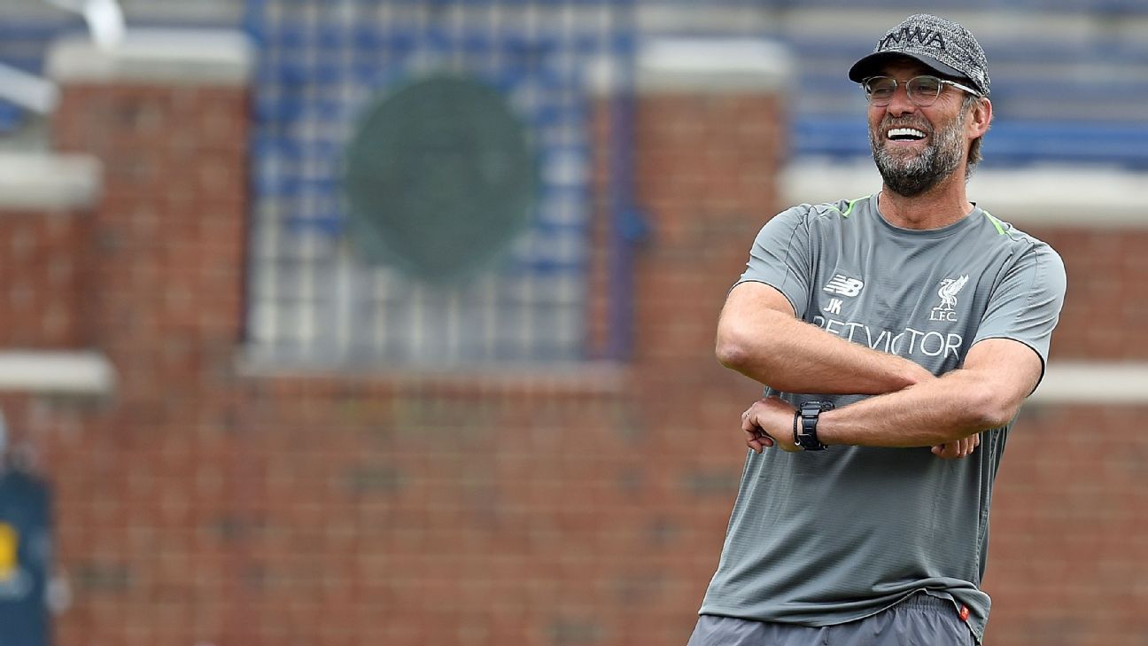 Jurgen Klopp sidesteps mind games, pressure as expectations around Liverpool grow
