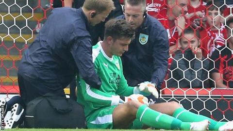 England keeper Pope to see specialist over dislocated shoulder