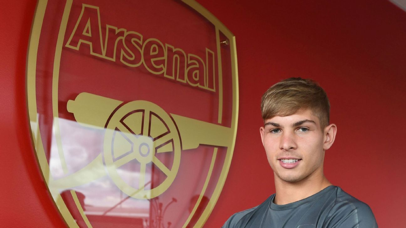 Arsenal sign midfielder Emile Smith Rowe to long-term contract