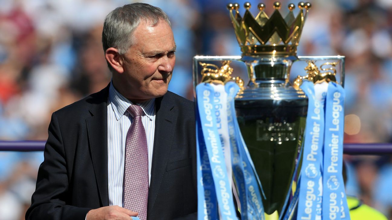 remier League to analyse earlier transfer deadline - league boss Scudamore