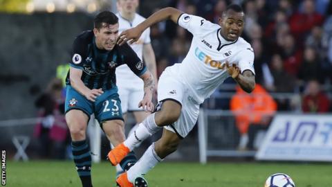 Jordan Ayew: Swansea striker joins Crystal Palace on loan