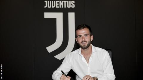 Miralem Pjanic signs new five-year Juventus deal