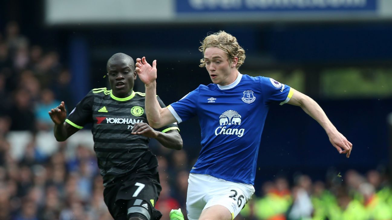 Everton must hand Tom Davies a clear role if he is to fulfil his obvious potential