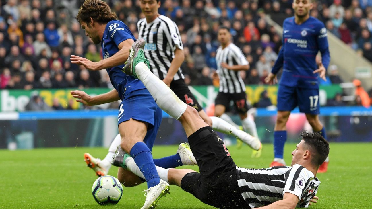 Chelsea's Marcos Alonso claims winner and defends penalty decision