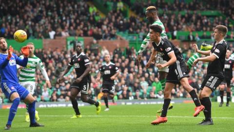 Celtic: Moussa Dembele in talks over future as striker misses training