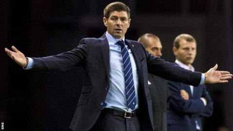 Gerrard ready for 'late-night' Rangers transfers