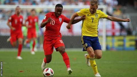 Why England need a maverick like Gascoigne - Waddle analysis