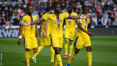 'I feel like I'd have to get my leg broken for anyone to get a card' - Zaha