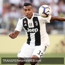 MANCHESTER UNITED planning new attempt for ALEX SANDRO...again