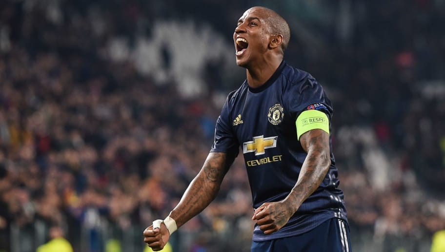 Man Utd in Talks With Ashley Young Over New 12-Month Contract