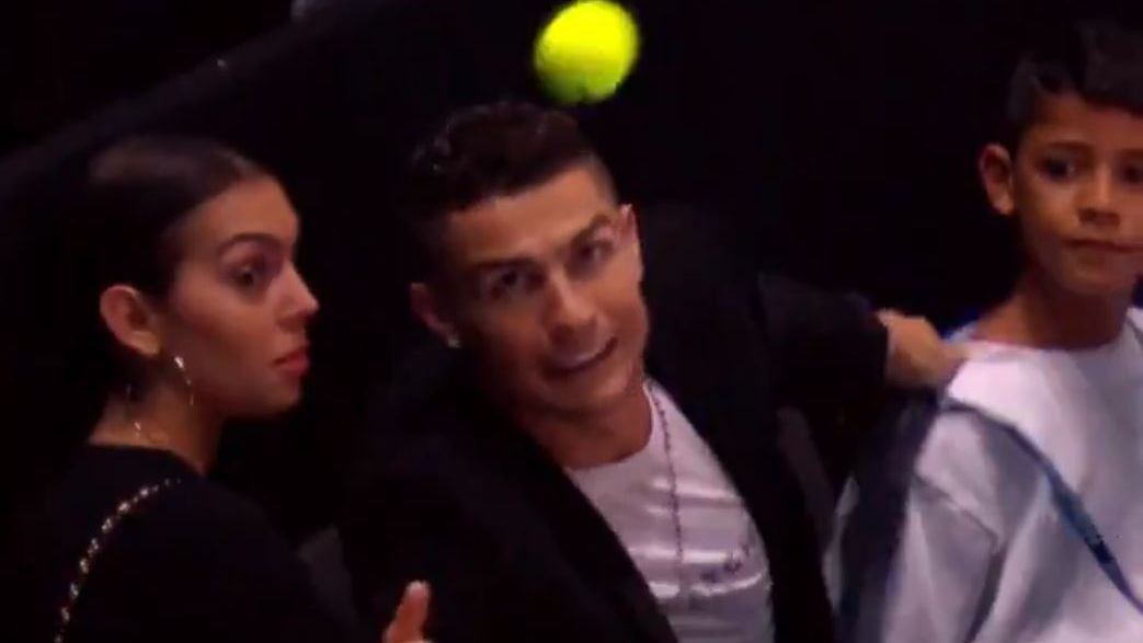 Cristiano Ronaldo at the ATP Tennis Finals: Can he catch it? No he can't!
