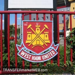 WEST HAM keen on Rover Bradley DACK