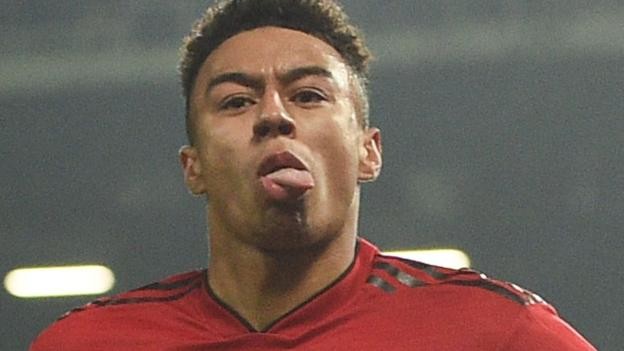 Man Utd 2-2 Arsenal: Jesse Lingard grabs point for Red Devils