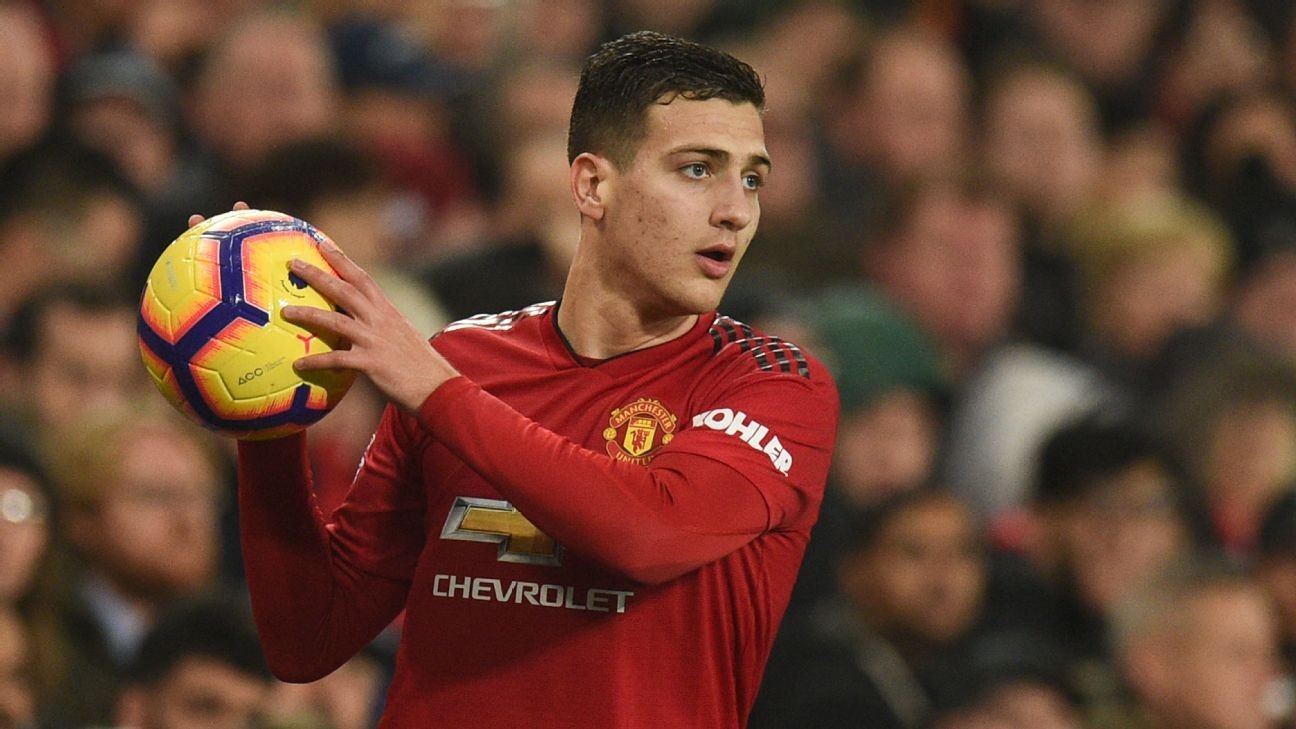 Diogo Dalot has promising Premier League debut for much-changed Man United