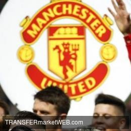 MANCHESTER UNITED join the race for Ozan KABAK
