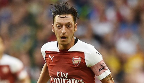 Ozil set to feature at St Mary's