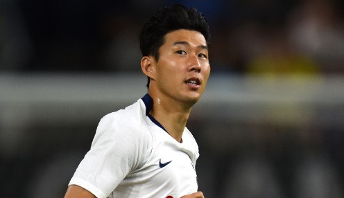 Spurs hit six past Toffees