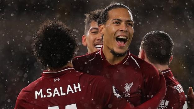 Garth Crooks' team of the week: Mohamed Salah, Son Heung-min, Mesut Ozil