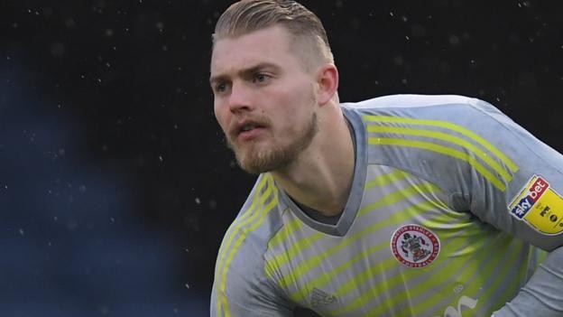 Connor Ripley: Preston sign goalkeeper from Middlesbrough