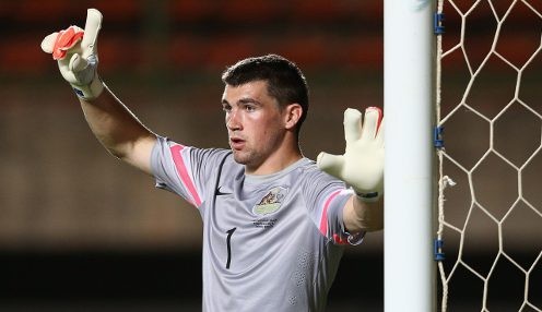 Socceroos 'going through the motions'