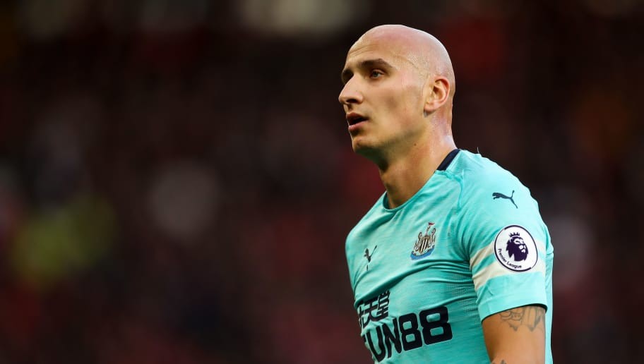 West Ham United Eye Shock January Move for Newcastle Star Jonjo Shelvey Amid Injury Crisis