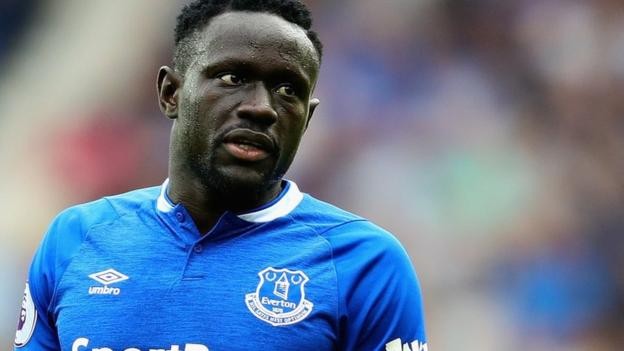 Oumar Niasse: Cardiff City sign Everton striker on loan