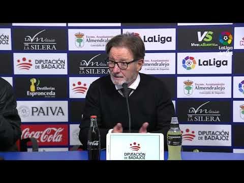 Rueda de prensa de Juan Antonio Anquela tras el Extremadura UD vs Real Oviedo (0-2)