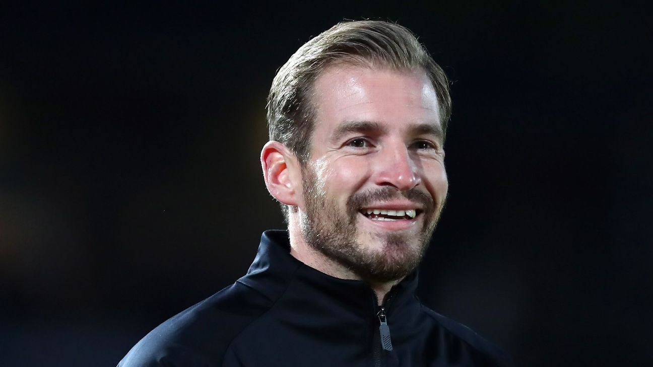 Huddersfield appoint Borussia Dortmund II manager Jan Siewert