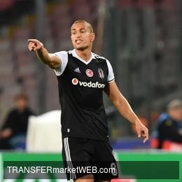 BASAKSEHIR - GÃ¶khan INLER might move back to Italy