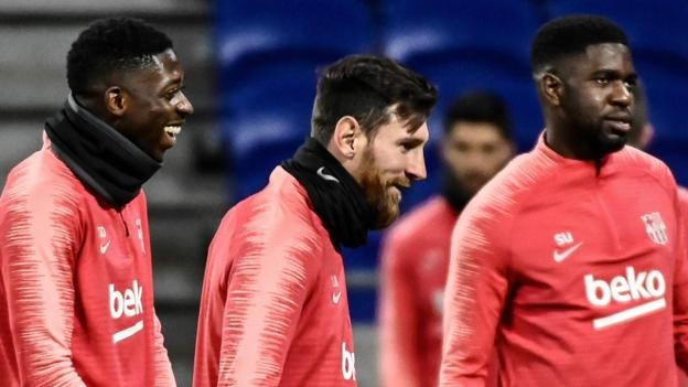 Lyon v Barcelona: Pique warns visitors must improve or they will 'suffer a lot'