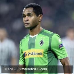 OFFICIAL - 'Gladbach sign veteran RAFFAEL on a new deal