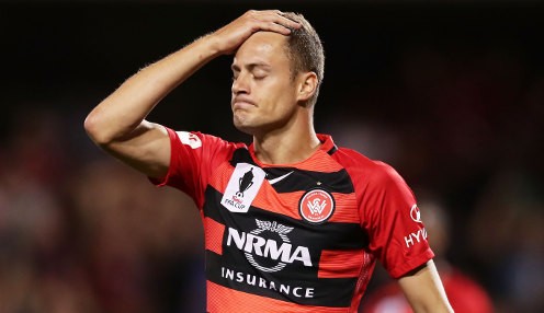 Wanderers storm back to rout Roar