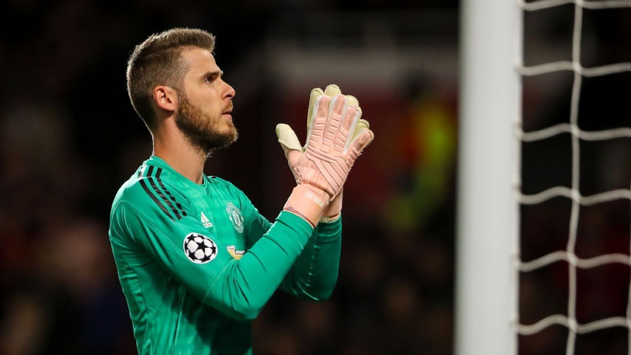 Manchester United push for De Gea contract agreement to avoid summer bids from rivals - sources